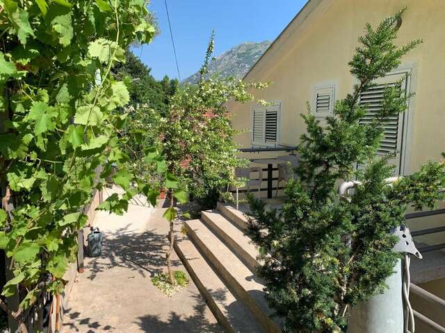 Апартаменты Vila Verica Доньи-Столив-4