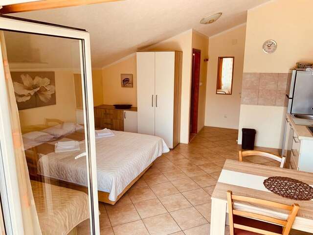 Апартаменты Vila Verica Доньи-Столив-28