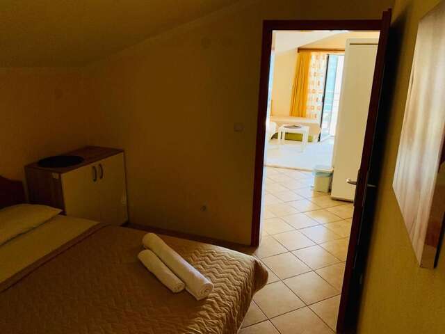 Апартаменты Vila Verica Доньи-Столив-36